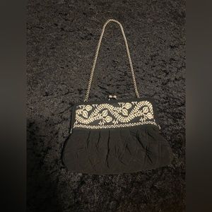 Vera Bradley Clutch Purse Vintage Giselle Black & White Chain Strap